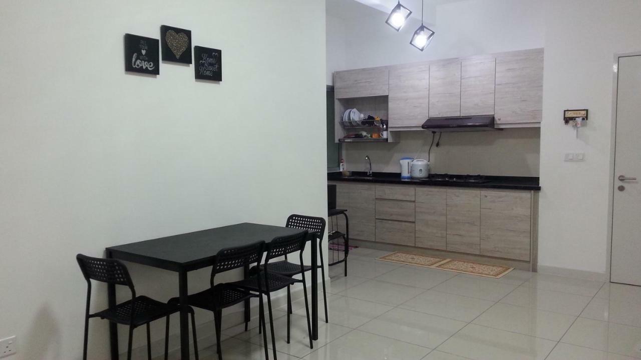 Az Homestay @ Southville City Bangi Eksteriør bilde