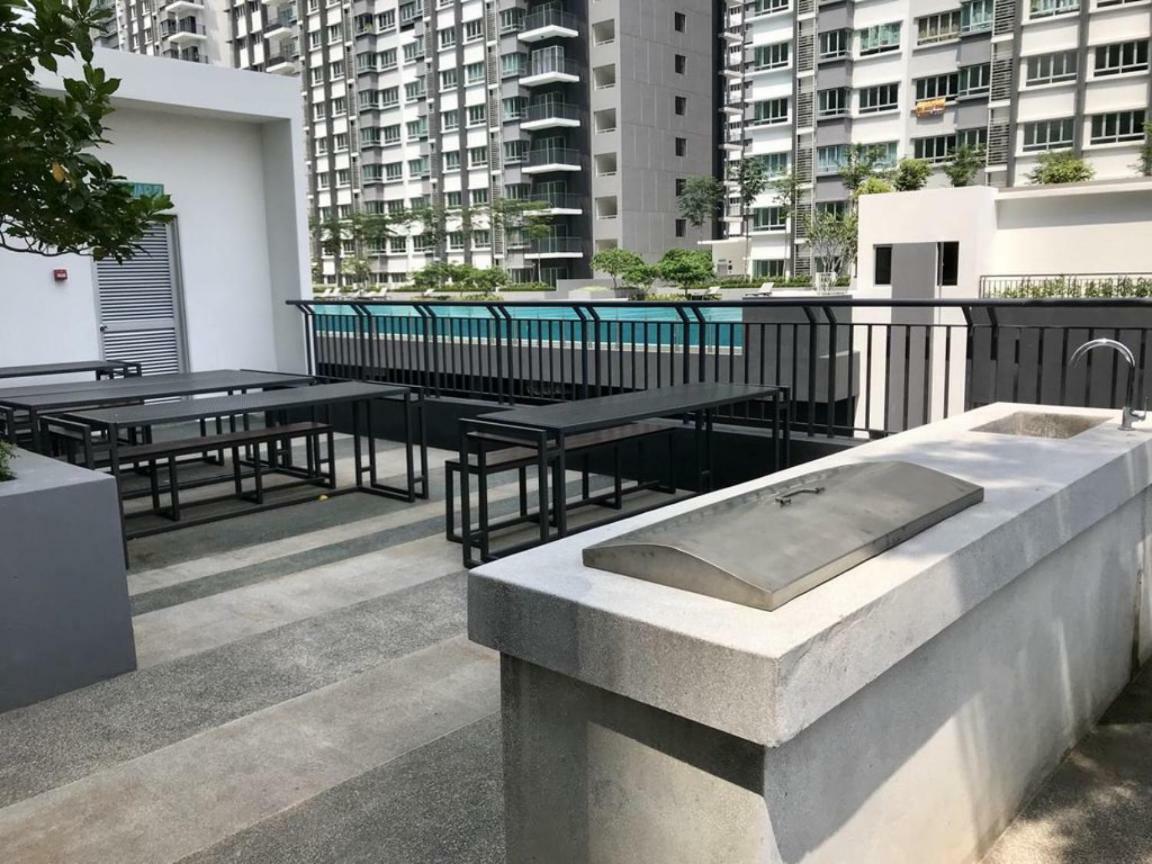 Az Homestay @ Southville City Bangi Eksteriør bilde